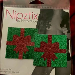 Nipztix “Pesents/Gifts” shaped braless pair of nipple covers